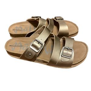 Mad Love Gold Sandals Size 9